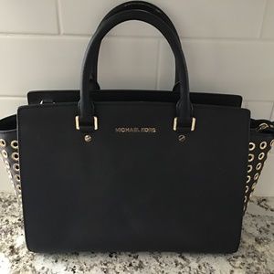 Authentic Michael Kors Leather Bag